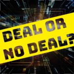 Banner "Deal or no deal?" vor einem virtuellen, technisch anmutenden Hintergrund.